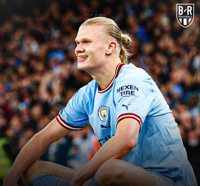 官方：大连英博正式授权上海卡冠文化为官方球星卡供应商