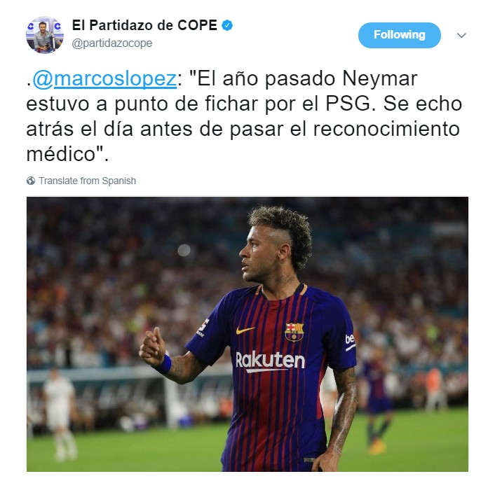 斯卡洛尼戴白手套递交世界杯，因凡蒂诺为仪式错误公开道歉