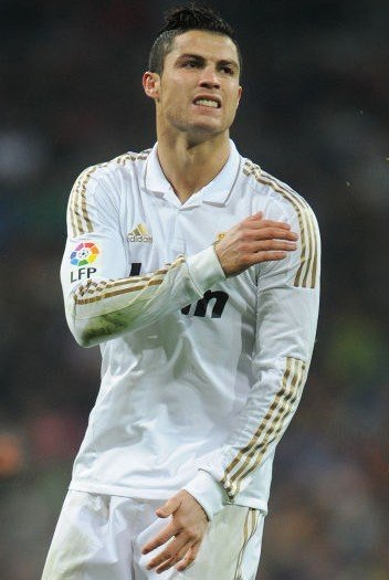 利物浦确认不放走萨拉赫，他将继续留在球队，尽管表现不佳。